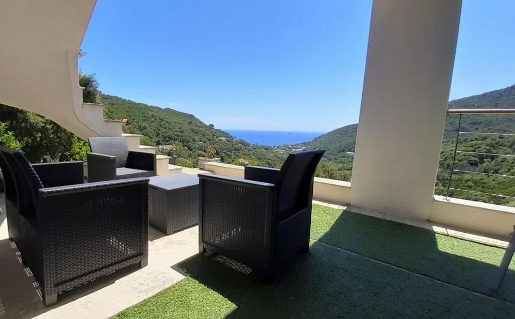 Cap Corse Uribellinu 1, Petit Dejeuner Partine Экстерьер фото